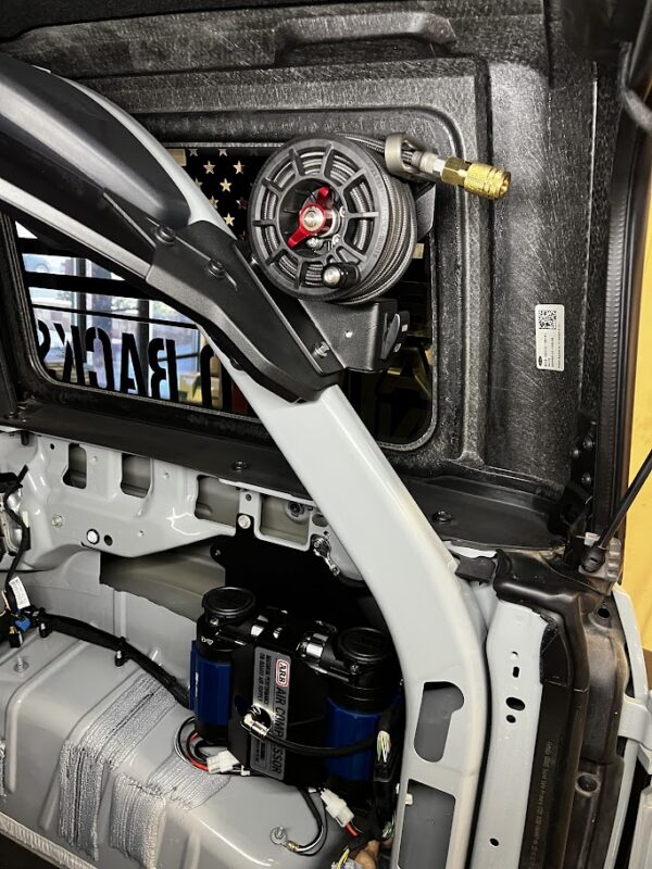 COMPRESSOR MOUNT